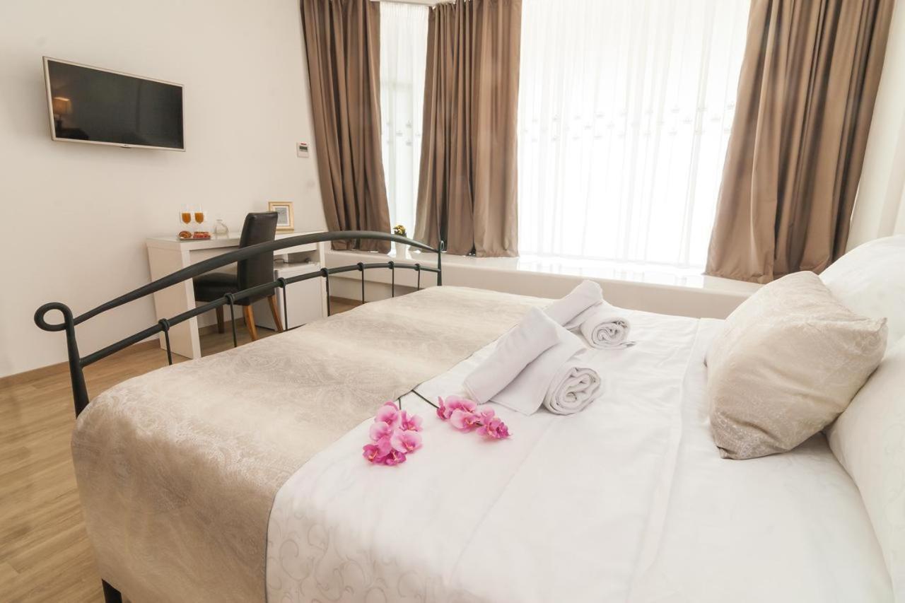 Hotel Via Domus Spalato Esterno foto